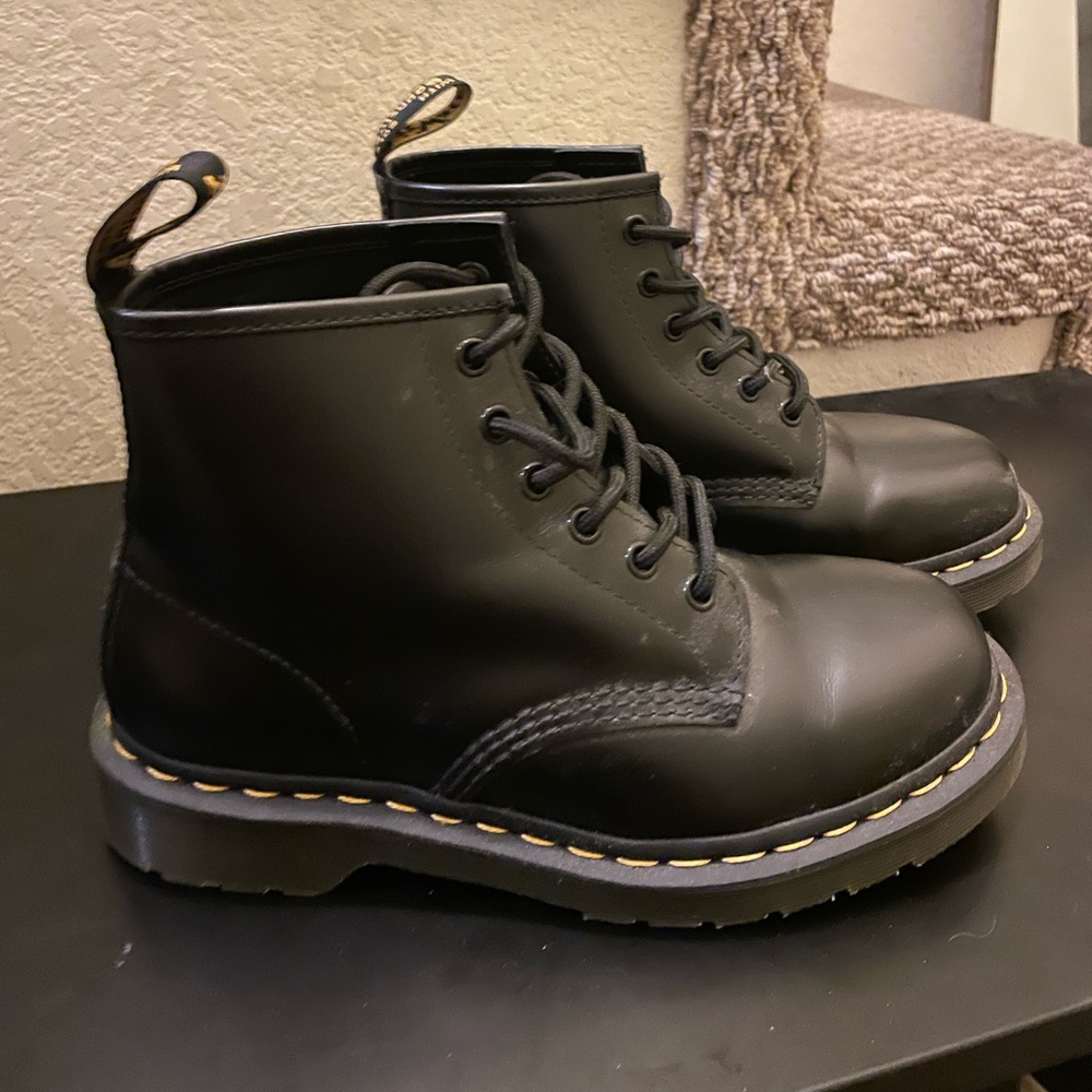 Dr. Martens 101 Yellow Stitch Smooth Leather Ankle Boots